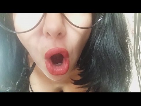 ❤️ Dušo, tvoja maćeha te ne pušta danas u školu... Previše si mi potrebna... ❌ Kurve kod nas ️❤